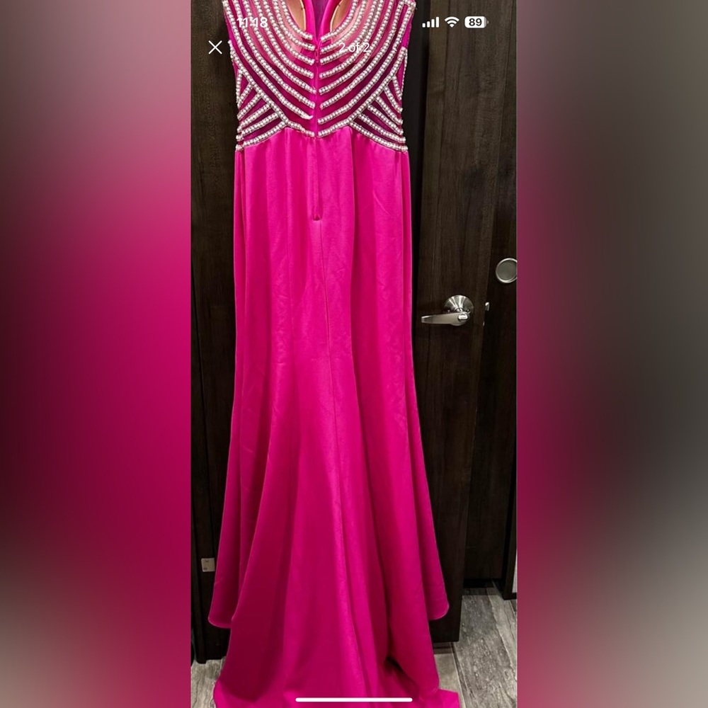 Prom dress - Picture 3 of 4